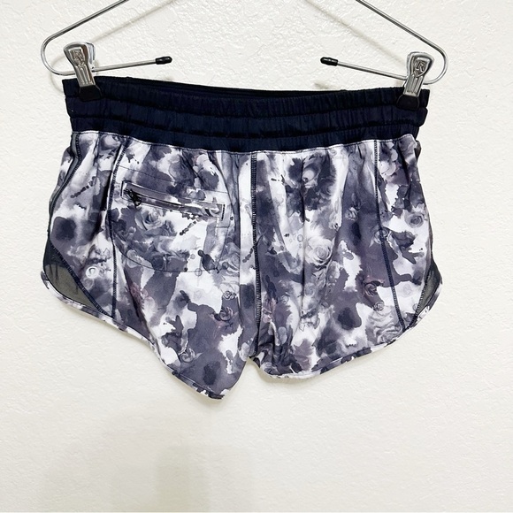 Lululemon Hotty Hot Short Mini Obscurred Black Dusty Mauve / Black size 4 - Picture 7 of 10